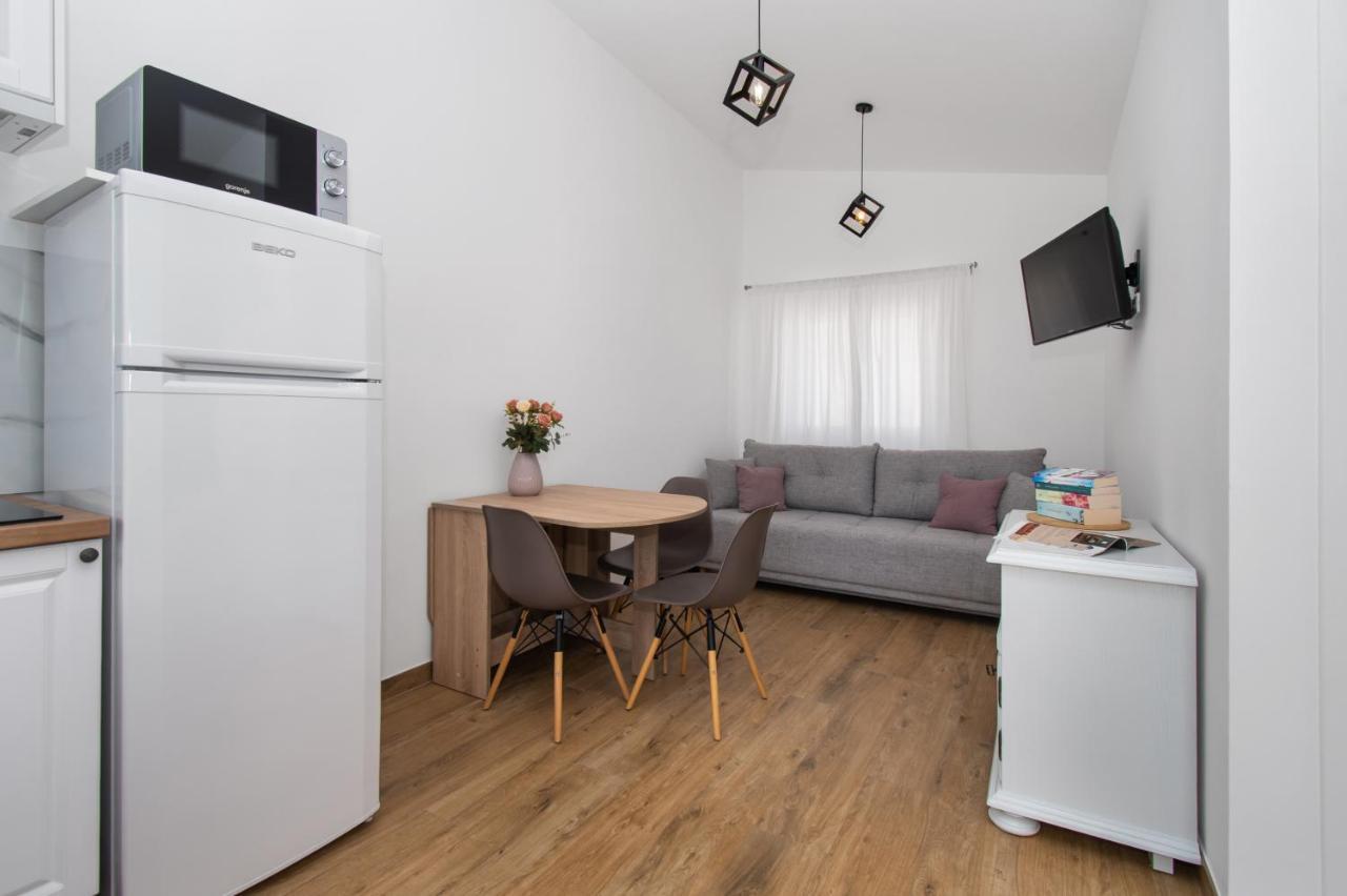 Apartmani Monika Zaboric Eksteriør bilde